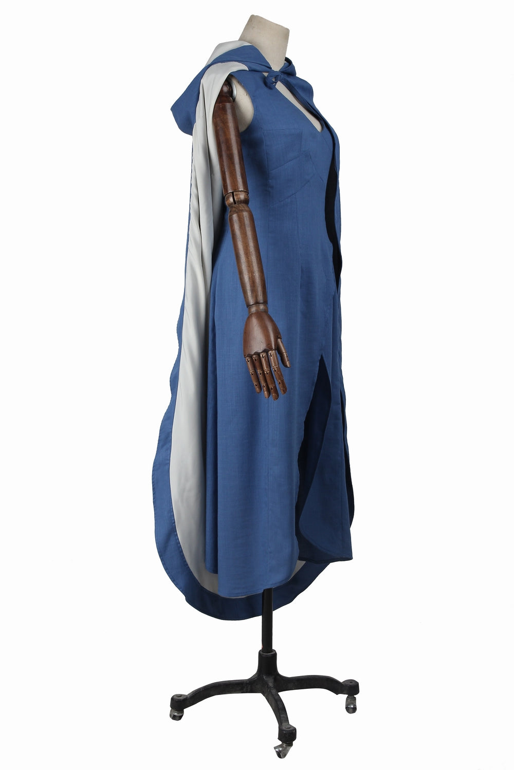 Game Of Thrones A Song Of Ice And Fire Daenerys Targaryen Cosplay Cost AAACosplay Game Of Thrones A Song Of Ice And Fire Daenerys Targaryen Cosplay Cost AAACosplay